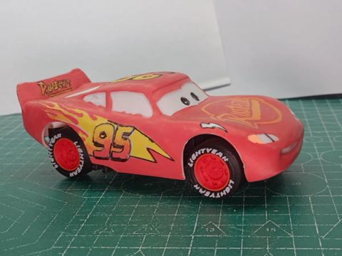 Relâmpago McQueen Montável